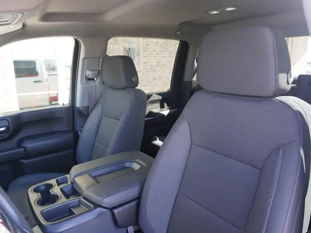 2024 GMC Sierra 3500HD ONLY 5,000 k | LONG BED | X31 OFF-ROAD PA - Photo 23