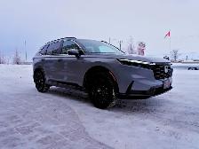 2024 Honda CR-V SPORT AWD, HEATED SEATS AND WHEEL, SUNROOF & MOR - Photo 9