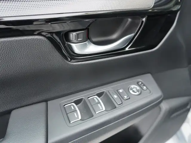 2024 Honda CR-V SPORT AWD, HEATED SEATS AND WHEEL, SUNROOF & MOR - Photo 16