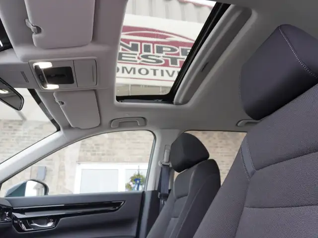 2024 Honda CR-V SPORT AWD, HEATED SEATS AND WHEEL, SUNROOF & MOR - Photo 20