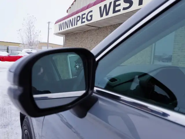 2024 Honda CR-V SPORT AWD, HEATED SEATS AND WHEEL, SUNROOF & MOR - Photo 42