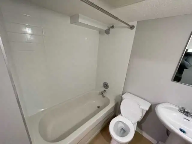 1 bedroom - Photo 6