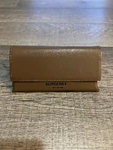 Selling my Burberry BE4403 Designer Sunglasses