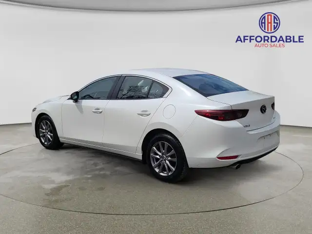 2019 Mazda MAZDA3 GS - Photo 3