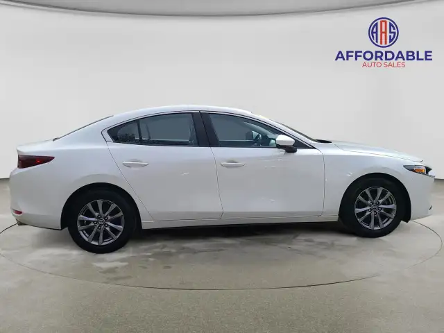 2019 Mazda MAZDA3 GS - Photo 6