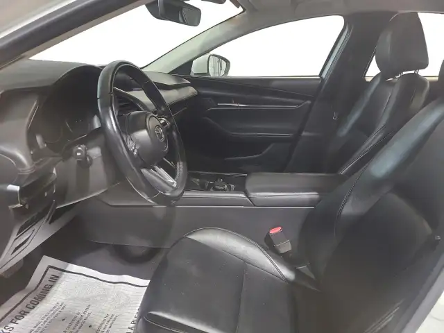 2019 Mazda MAZDA3 GS - Photo 10