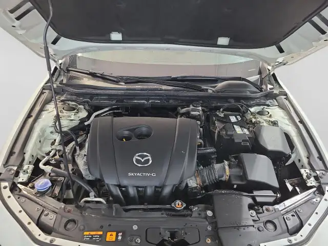 2019 Mazda MAZDA3 GS - Photo 19