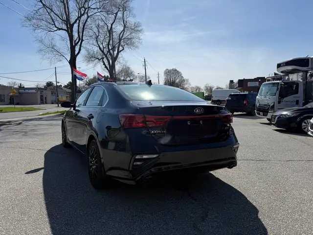 2020 Kia Forte EX l Limited IVT l 2.0L l 4Cyl l FWD l Navigation - Photo 5