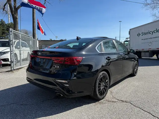 2020 Kia Forte EX l Limited IVT l 2.0L l 4Cyl l FWD l Navigation - Photo 6