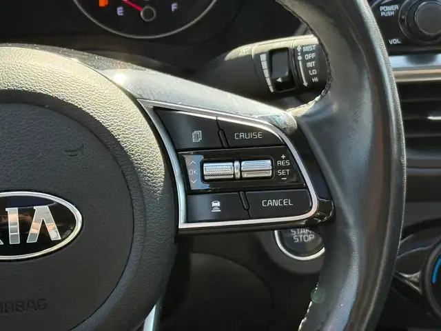 2020 Kia Forte EX l Limited IVT l 2.0L l 4Cyl l FWD l Navigation - Photo 26