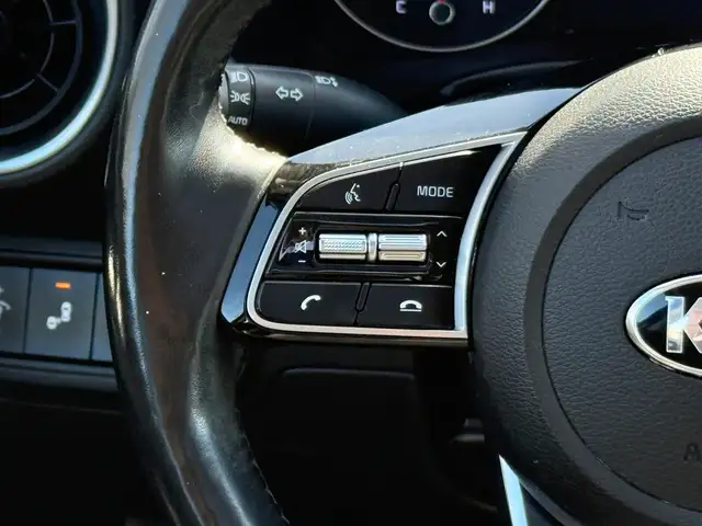 2020 Kia Forte EX l Limited IVT l 2.0L l 4Cyl l FWD l Navigation - Photo 27