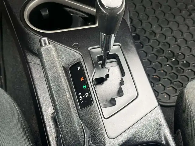 2018 Toyota RAV4 AWD l LE l 2.5i l 4Cyl l LDW l 2 Wheel Sets - Photo 21