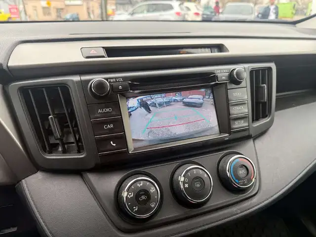 2018 Toyota RAV4 AWD l LE l 2.5i l 4Cyl l LDW l 2 Wheel Sets - Photo 29