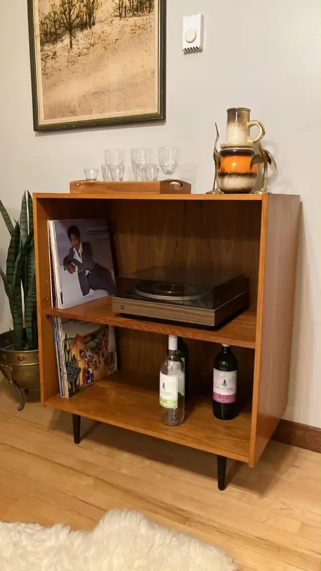 Mid century. TEAK TECK. Buffet, bibliothèque, bar / Fauteuil - Photo 8