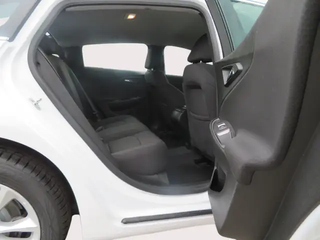 2022 Chevrolet Malibu 4dr Sdn LS w/1FL - Photo 10