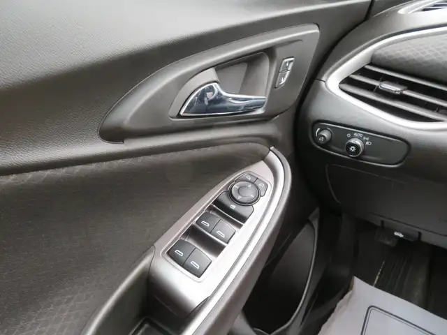 2022 Chevrolet Malibu 4dr Sdn LS w/1FL - Photo 19