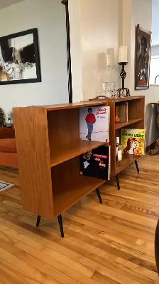 Mid century. TEAK TECK. 2 disponibles. Buffet, bibliothèque, bah