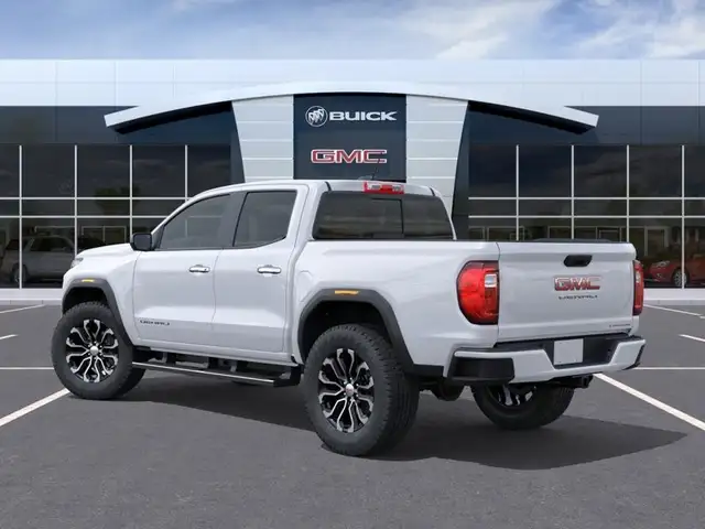 2026 GMC Canyon - Photo 3