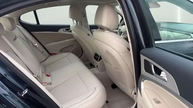 2026 Genesis G70 2.5T Prestige AWD - Photo 18