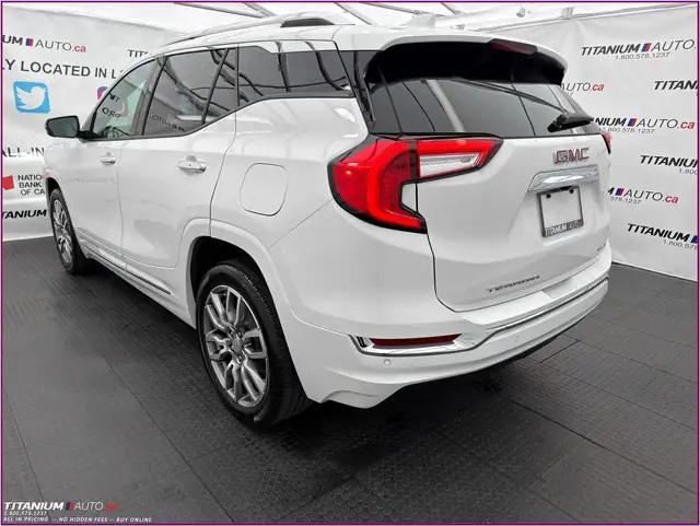 2023 GMC Terrain DENALI AWD-Pano Roof-Advanced Driver Assist PKG - Photo 9