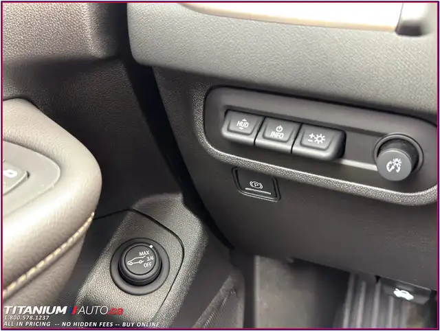 2023 GMC Terrain DENALI AWD-Pano Roof-Advanced Driver Assist PKG - Photo 18