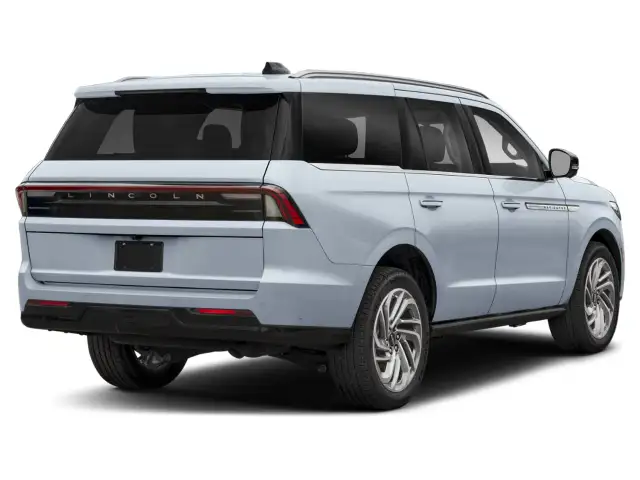 2025 Lincoln Navigator - Photo 2