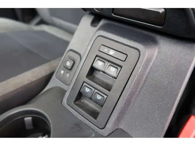 2021 Ford Bronco CONVERTIBLE/BACK UP CAMERA AND MORE - Photo 17