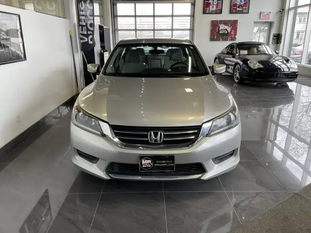 2015 Honda Accord Sedan LX - Photo 2