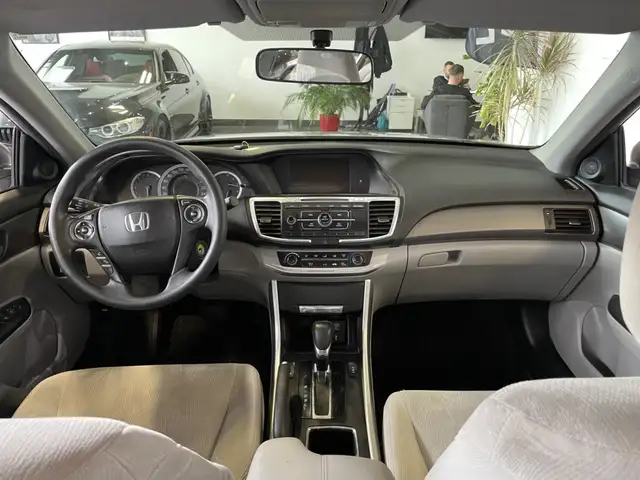 2015 Honda Accord Sedan LX - Photo 12