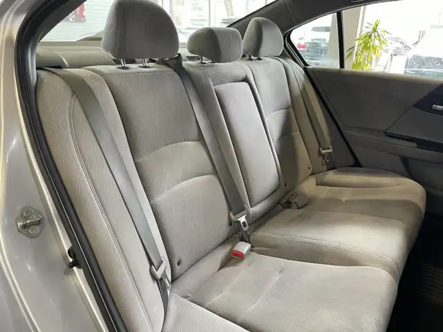 2015 Honda Accord Sedan LX - Photo 30