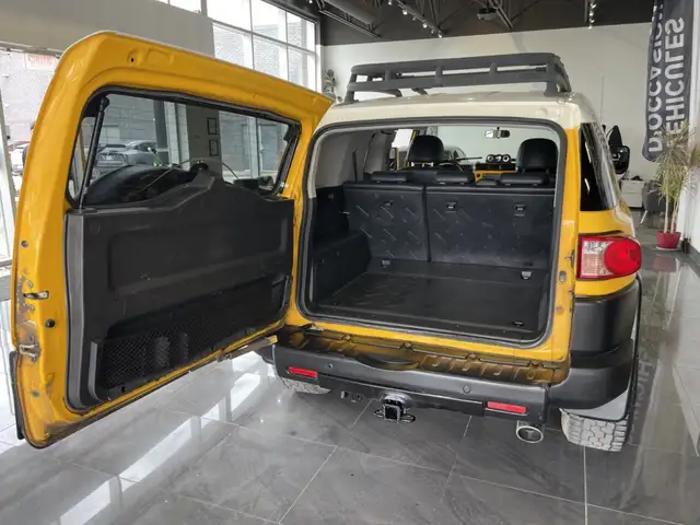 2007 Toyota FJ Cruiser - Photo 8