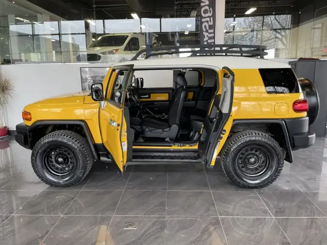 2007 Toyota FJ Cruiser - Photo 10