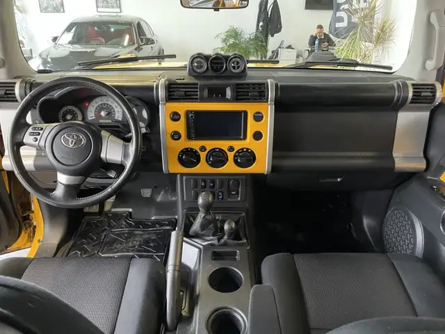 2007 Toyota FJ Cruiser - Photo 12