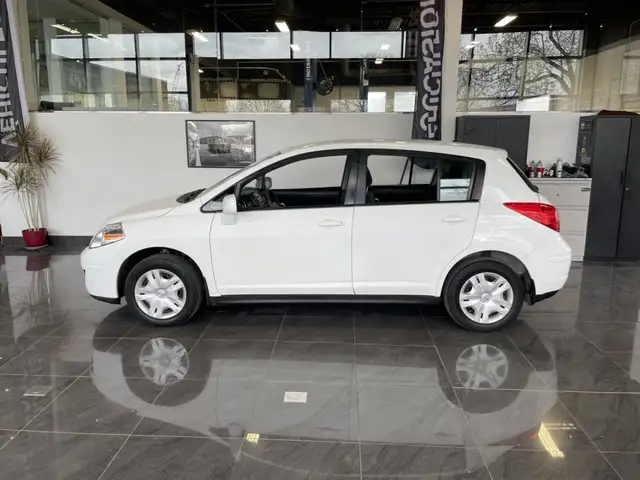2012 Nissan Versa S - Photo 4
