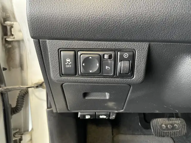 2012 Nissan Versa S - Photo 16