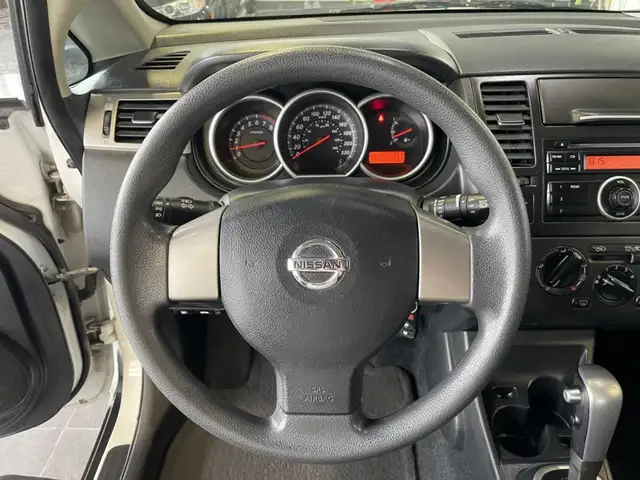 2012 Nissan Versa S - Photo 17