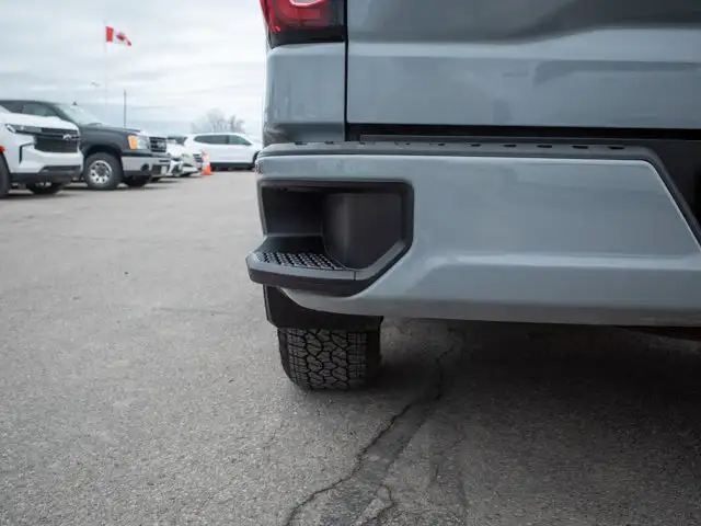 2024 GMC Sierra 1500 Elevation - Corner Step | Heated Steering - Photo 16