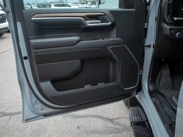 2024 GMC Sierra 1500 Elevation - Corner Step | Heated Steering - Photo 18