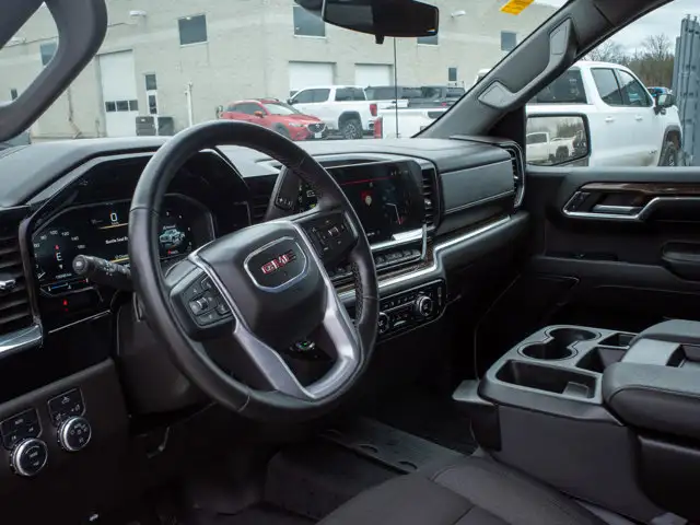 2024 GMC Sierra 1500 Elevation - Corner Step | Heated Steering - Photo 23