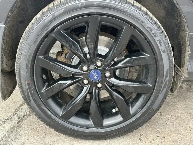 2017 Ford Escape - Photo 10