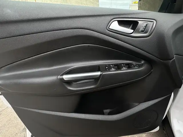 2017 Ford Escape - Photo 11