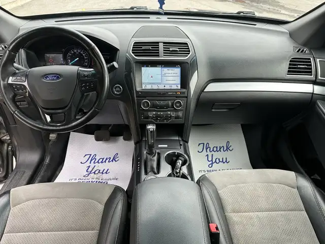 2017 Ford Explorer - Photo 16
