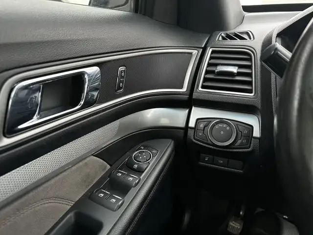2017 Ford Explorer - Photo 22