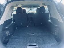 2016 Nissan Rogue AWD 4dr SV - Photo 5