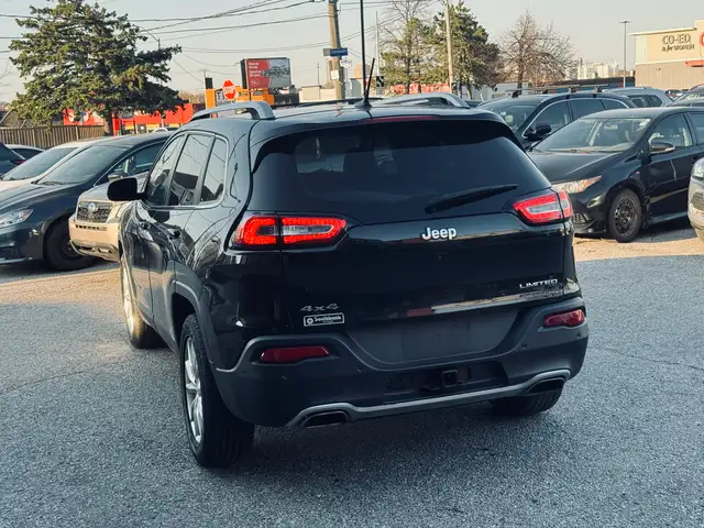 2015 Jeep Cherokee 4WD 4dr Limited - Photo 3