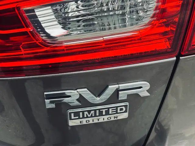 2017 Mitsubishi RVR AWD 4dr 2.0L CVT SE Limited Edition - Photo 5