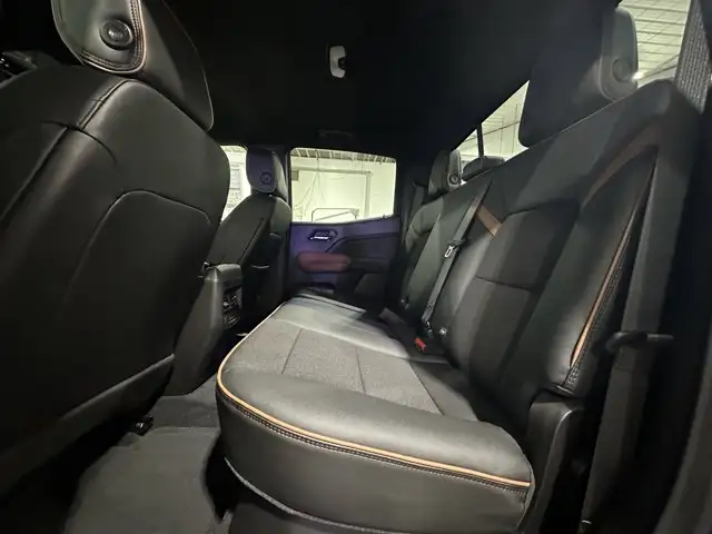 2026 GMC Canyon AT4 - Photo 13