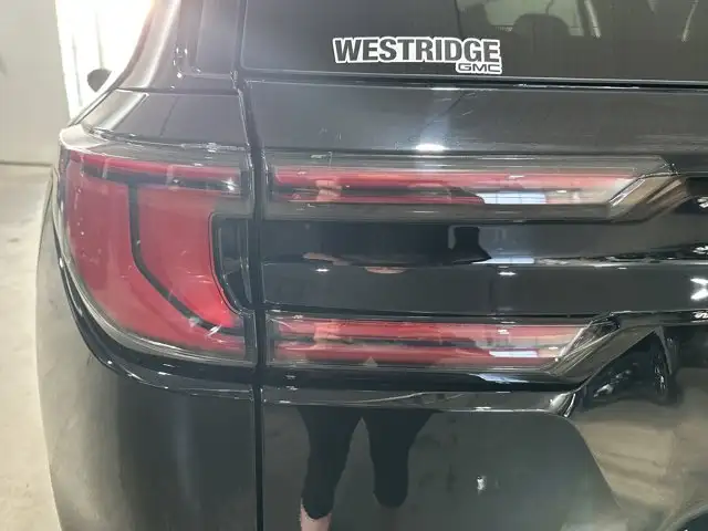 2026 GMC Acadia Elevation - Photo 4