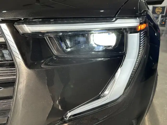 2026 GMC Acadia Elevation - Photo 10