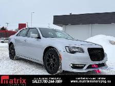 2022 Chrysler 300 Touring L - Photo 3